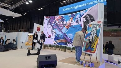 Photo of Alcantarilla lleva a Fitur la nueva ruta de arte urbano compuesta por 60 murales