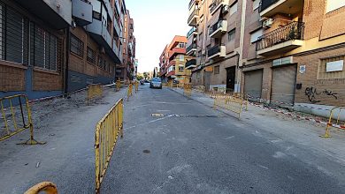 Photo of La calle Mariano Ballester se queda sin árboles tras ser talados para renovar las aceras