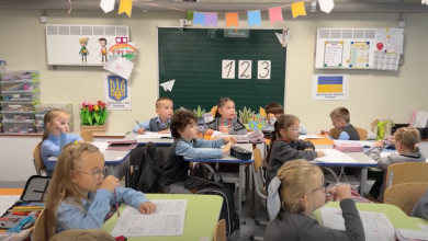 Photo of Los niños de Ucrania afrontan su quinto año escolar entre alarmas antiaéreas y refugios subterráneos