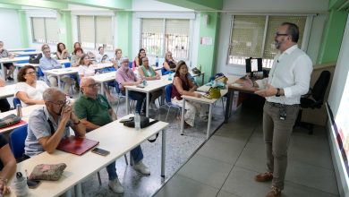 Photo of 1.500 mayores de 50 años vuelven a los pupitres en el Aula Senior de la Universidad